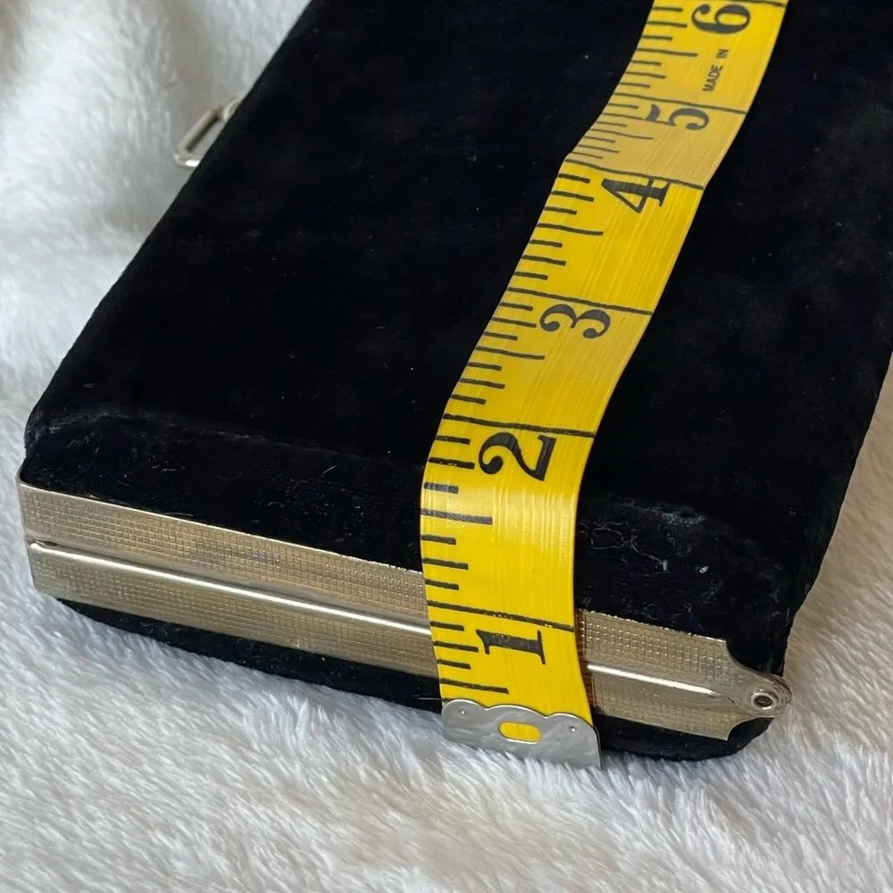 Amazing vintage Velvet 1950s clutch purse wallet black with gold metal